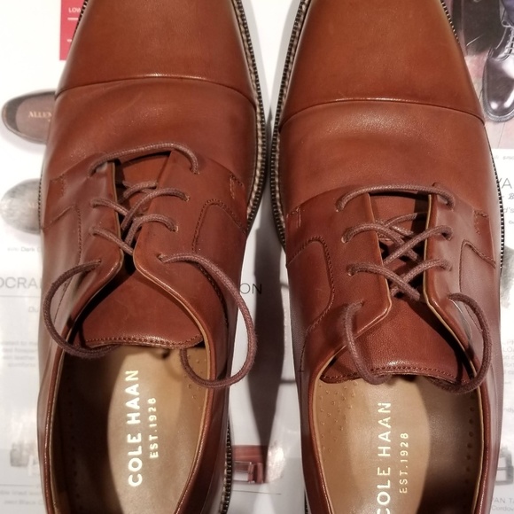 Cole Haan - Brown Dress shoes SIZE MENS 8M